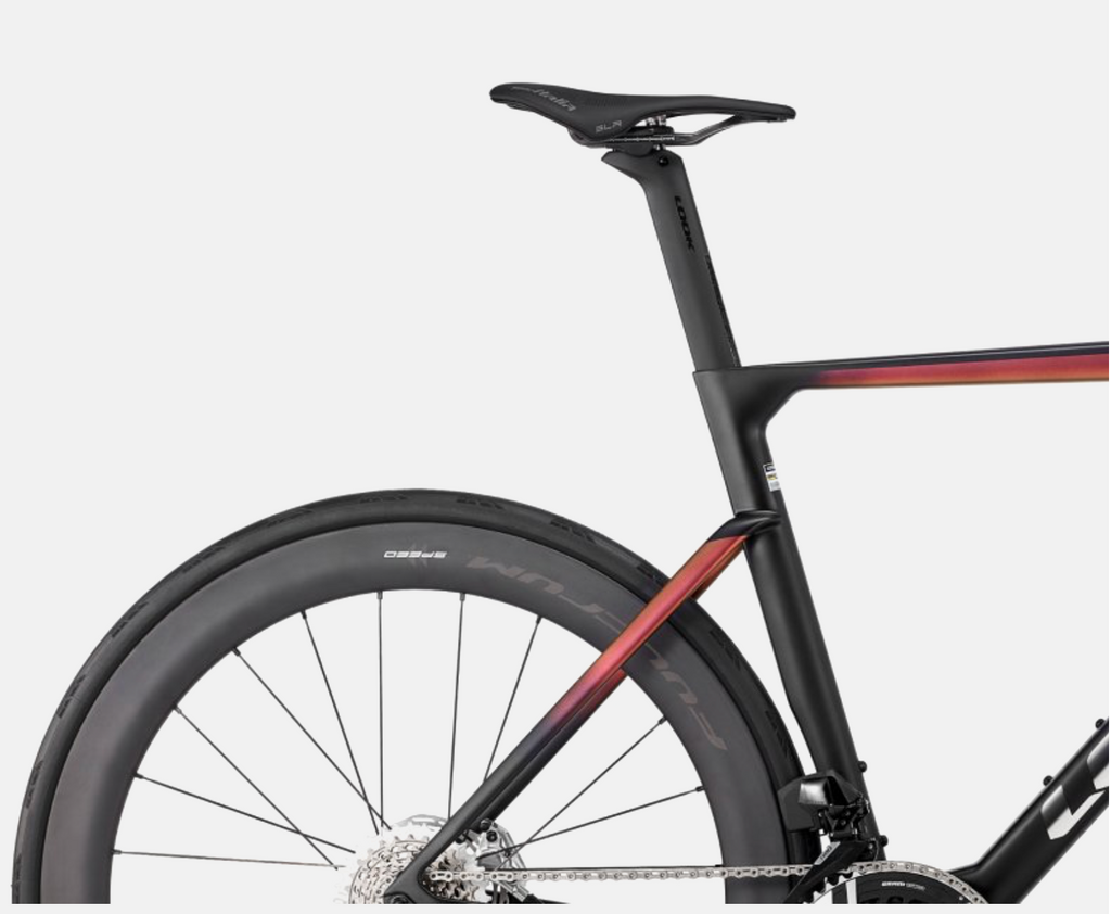 795 Blade RS 2 Red AXS / Fulcrum Speed 57 Fire bird