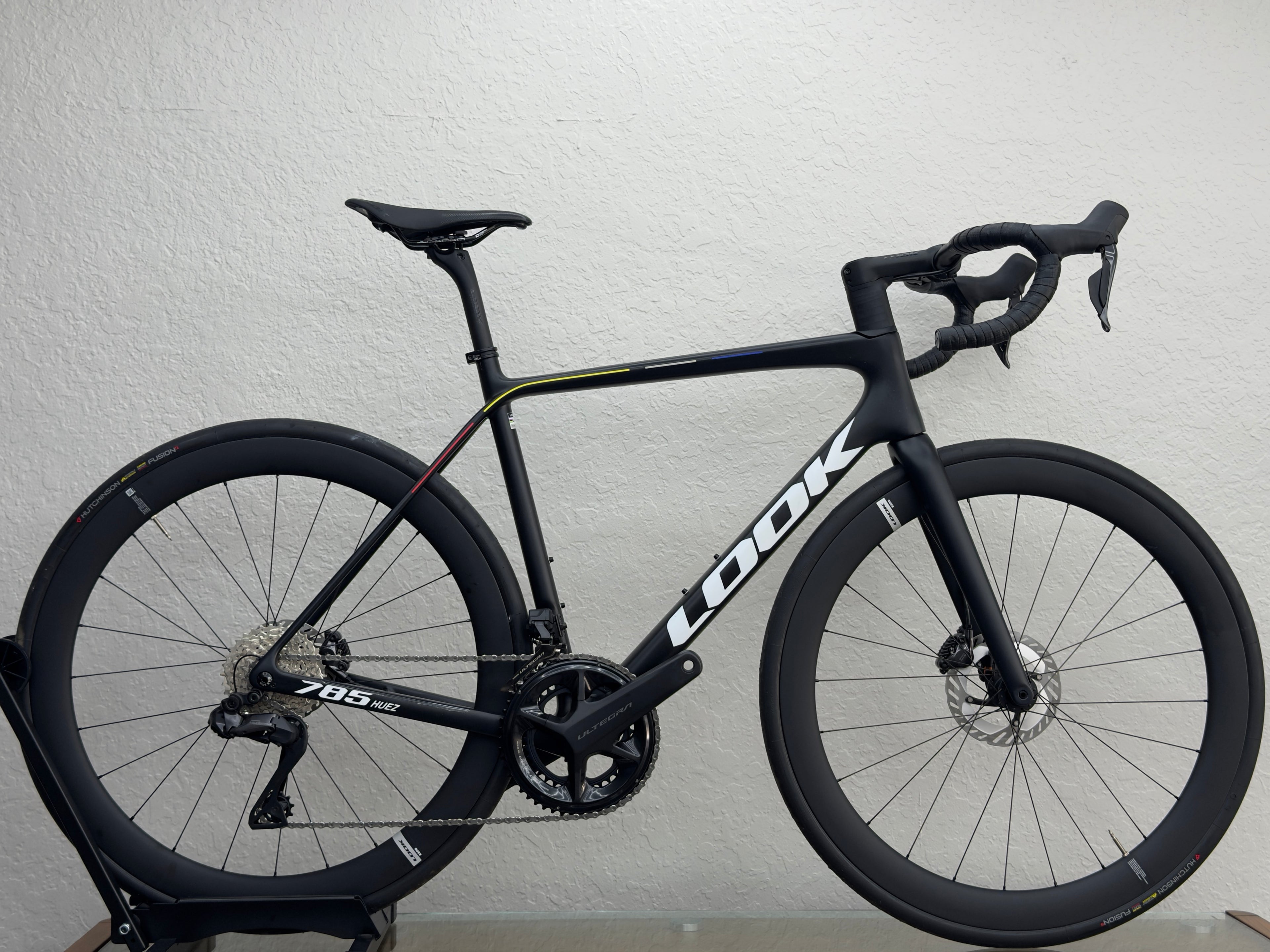 785 Huez Ultegra Di2 / R50D